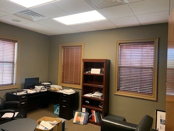 Medical Office For Sale/Lease : 15 Orleans Dr, Hattiesburg, MS 39402